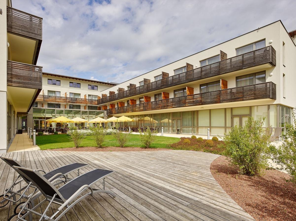 Lambrechterhof - Das Naturparkhotel Sankt Lambrecht Exterior foto