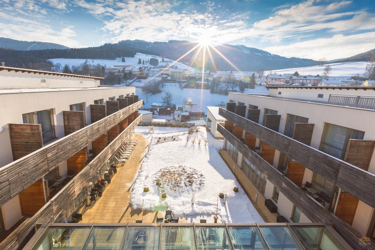 Lambrechterhof - Das Naturparkhotel Sankt Lambrecht Exterior foto